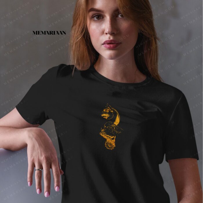 Women's t-shirt with Homa Shirdal design